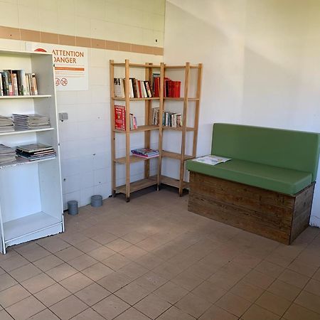 Le Mobilhome De Evelyne Et Serge Lit-et-Mixe Luaran gambar